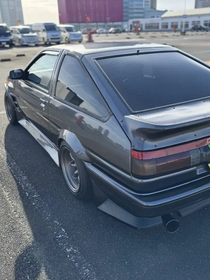 スプリンタートレノ