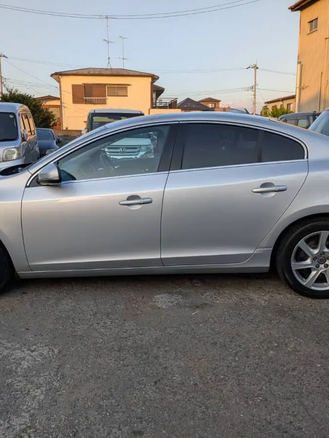 S60