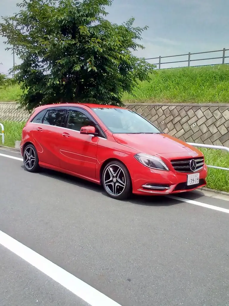 Bクラス