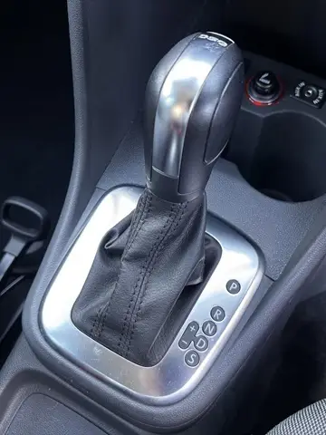 ポロ