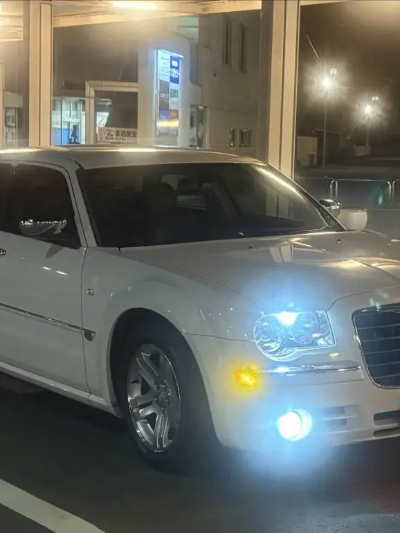 300C