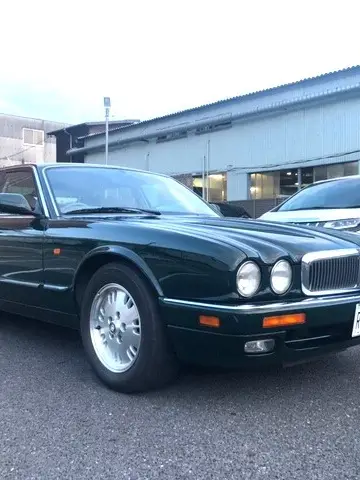XJ6