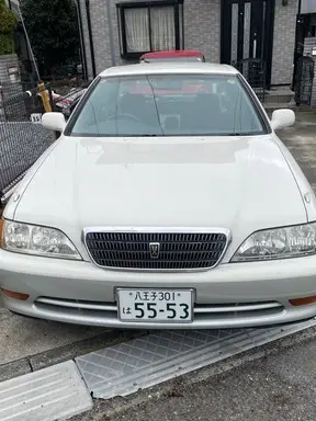 クレスタ