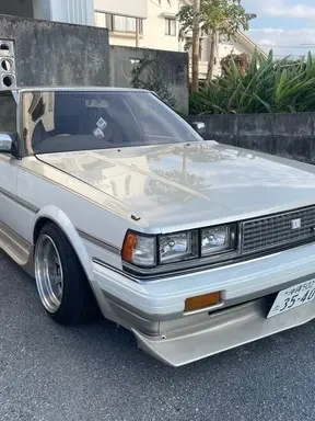 クレスタ