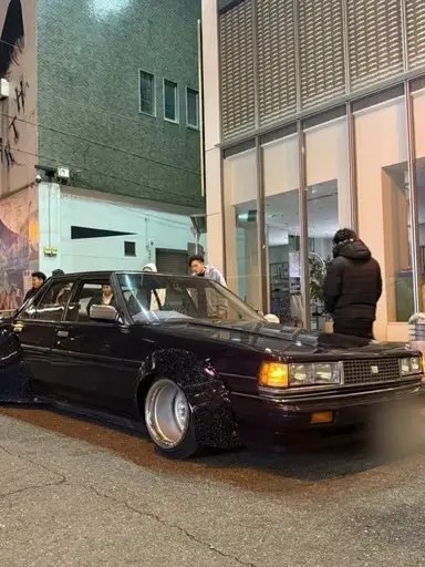 クレスタ