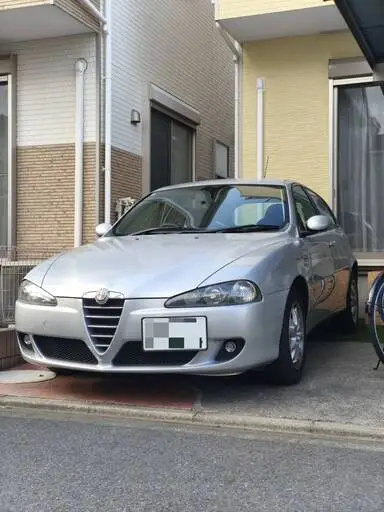 アルファ147