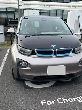 i3