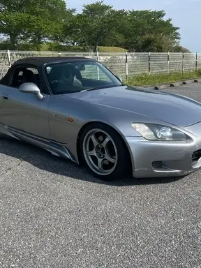 s2000