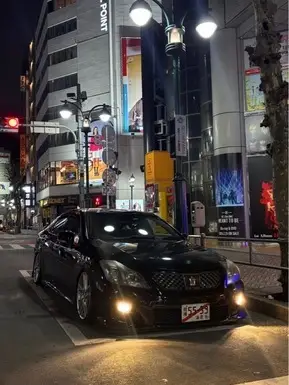 クラウン