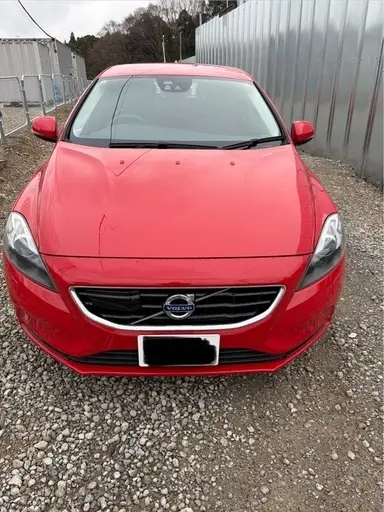 V40