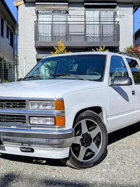 サバーバン