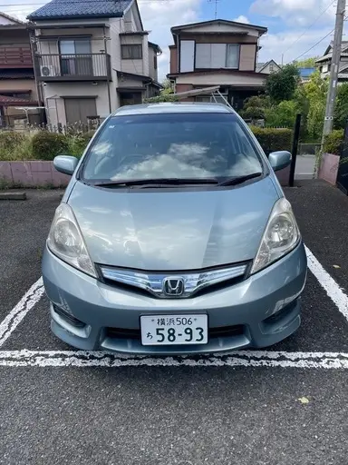 フィットシャトル