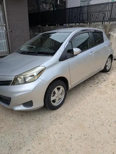 ヴィッツ