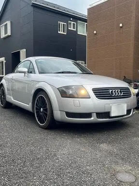 TT