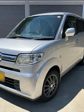ゼスト