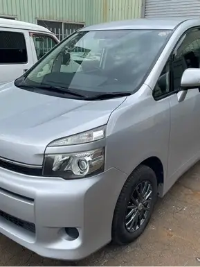 ヴォクシー