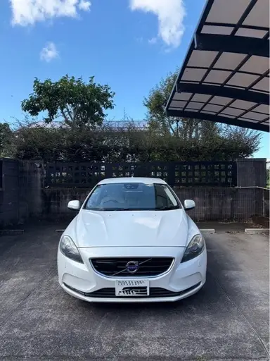 V40