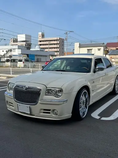 300C