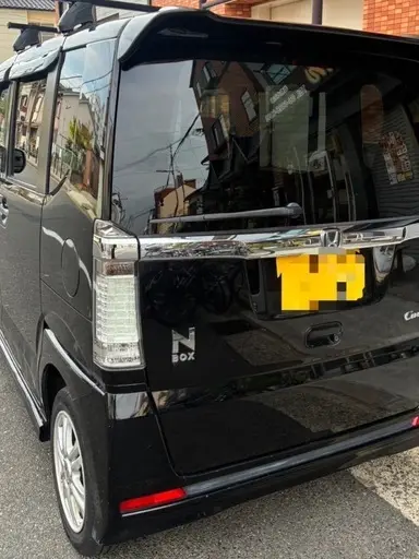 N-BOX