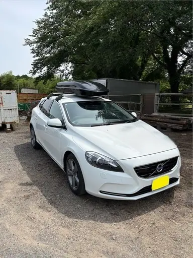 V40