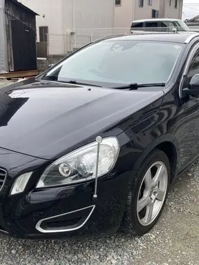 V60
