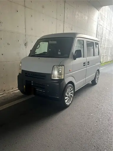 エヴリィ