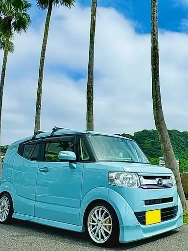 N-BOX