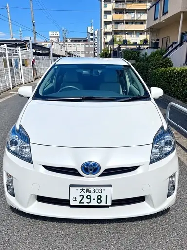 プリウス