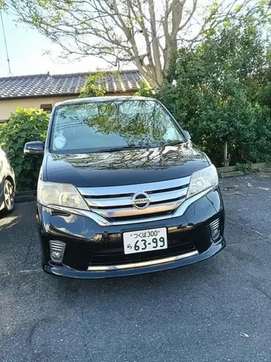 セレナ