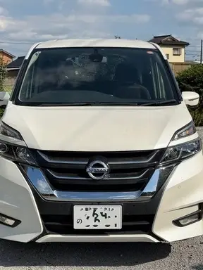 セレナ