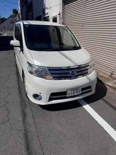 セレナ