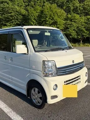エブリイ