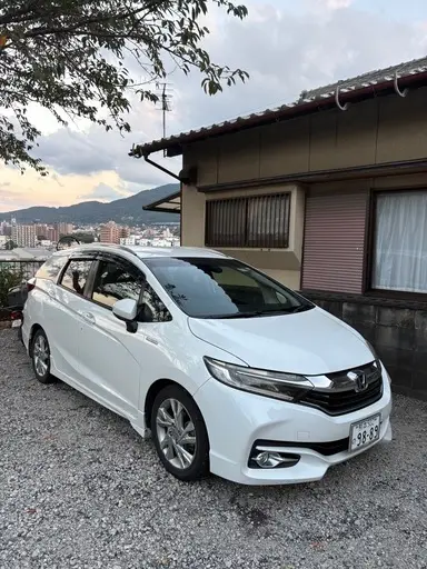 シャトル
