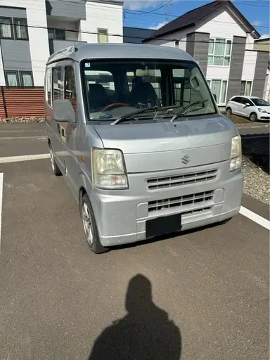 エブリイ