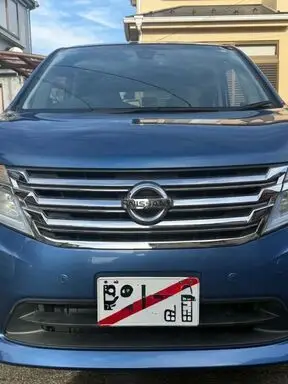 セレナ
