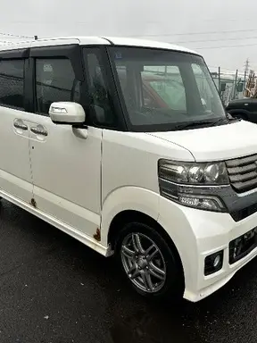 N-BOX