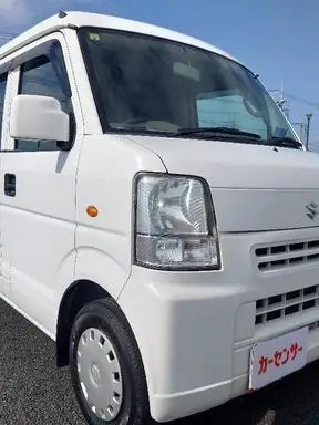 エブリイ