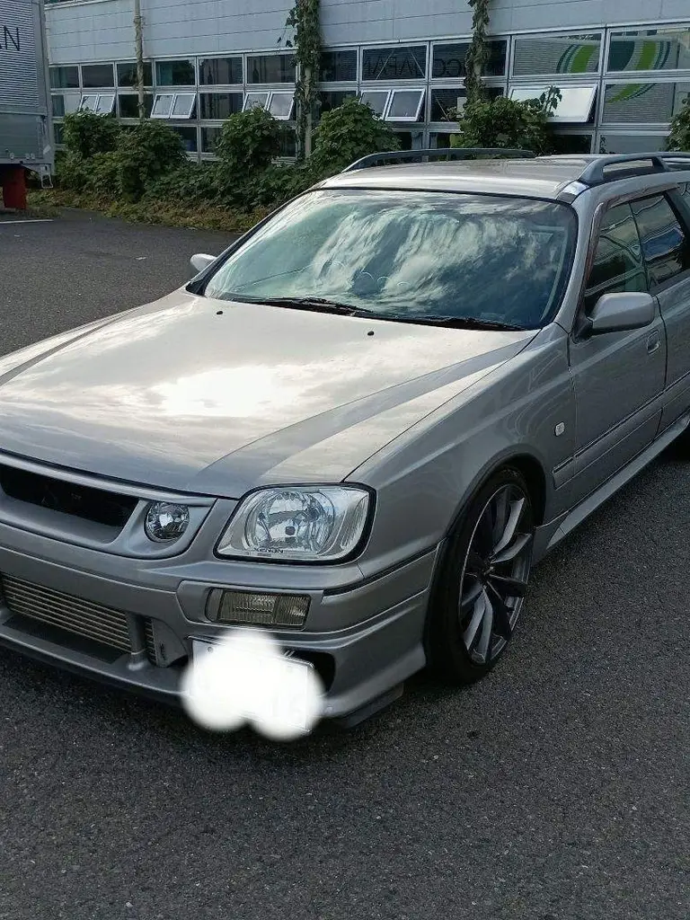 ステージア