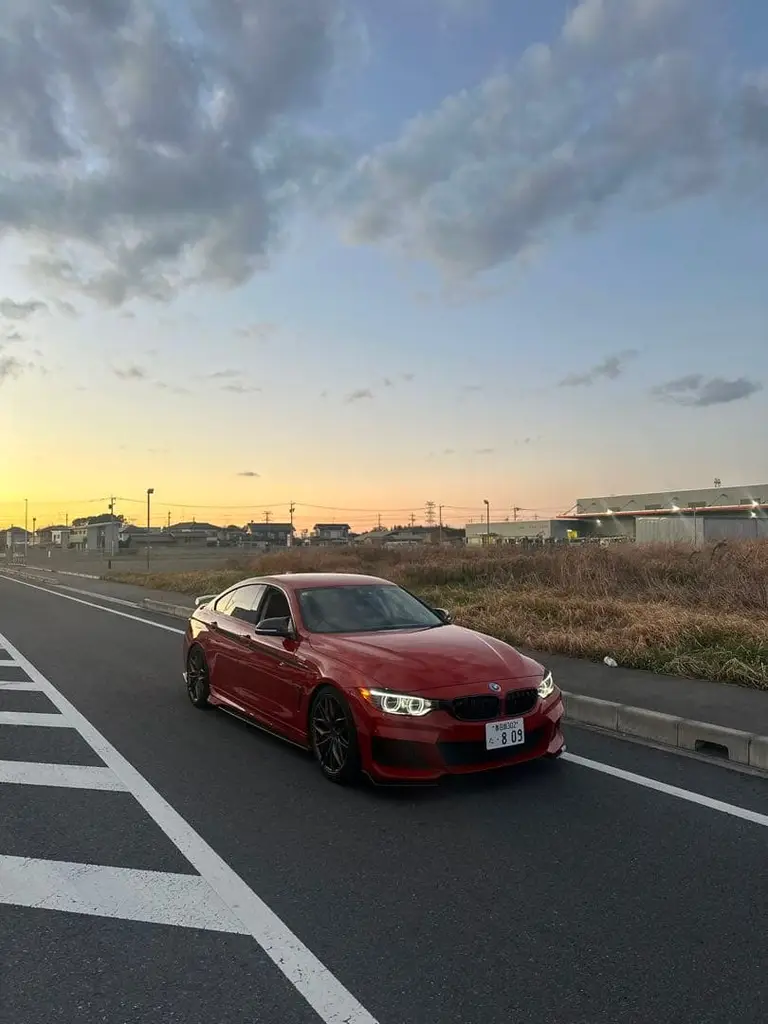 4シリーズ