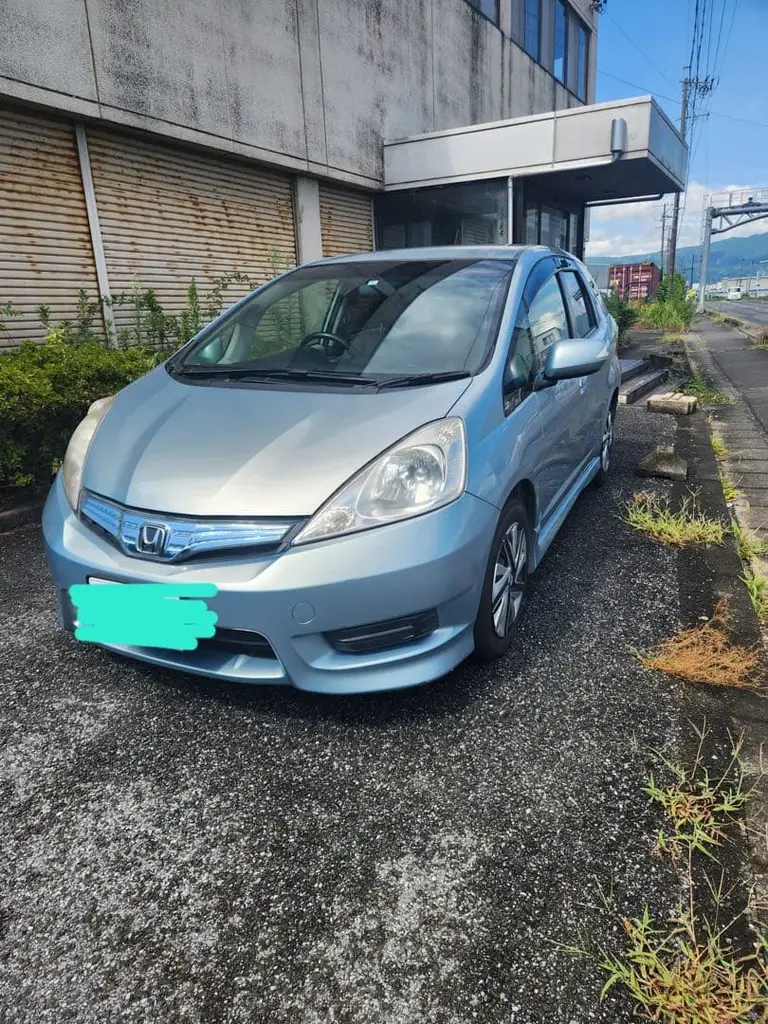 フィットシャトル