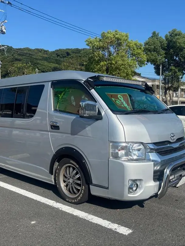 ハイエース