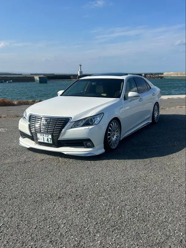クラウン