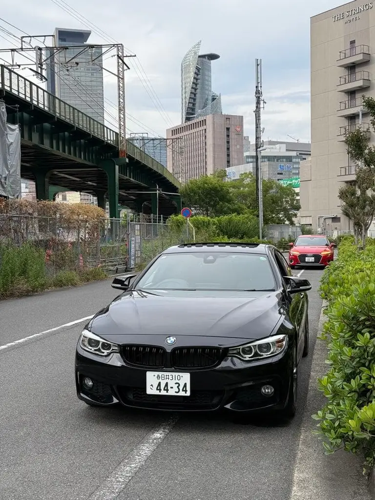 4シリーズ