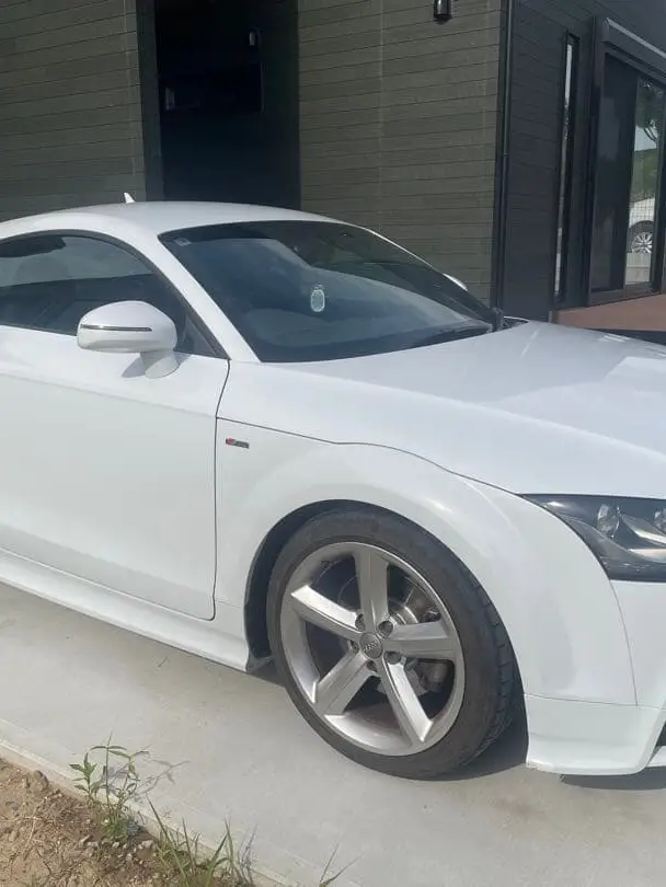 TT