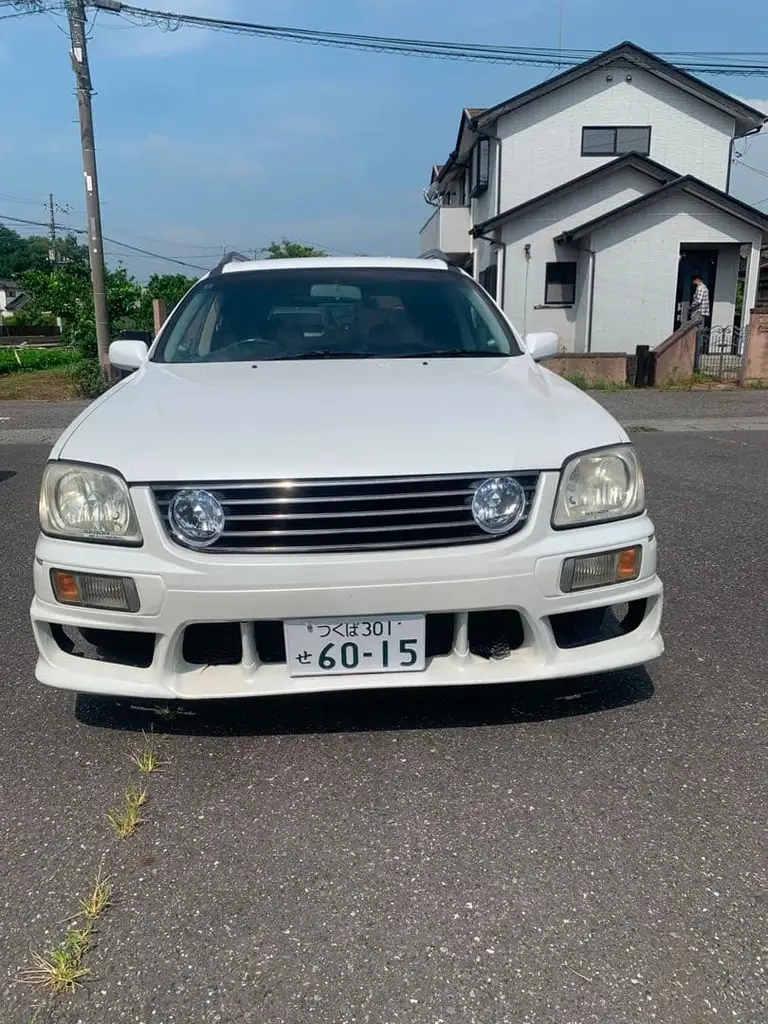 ステージア