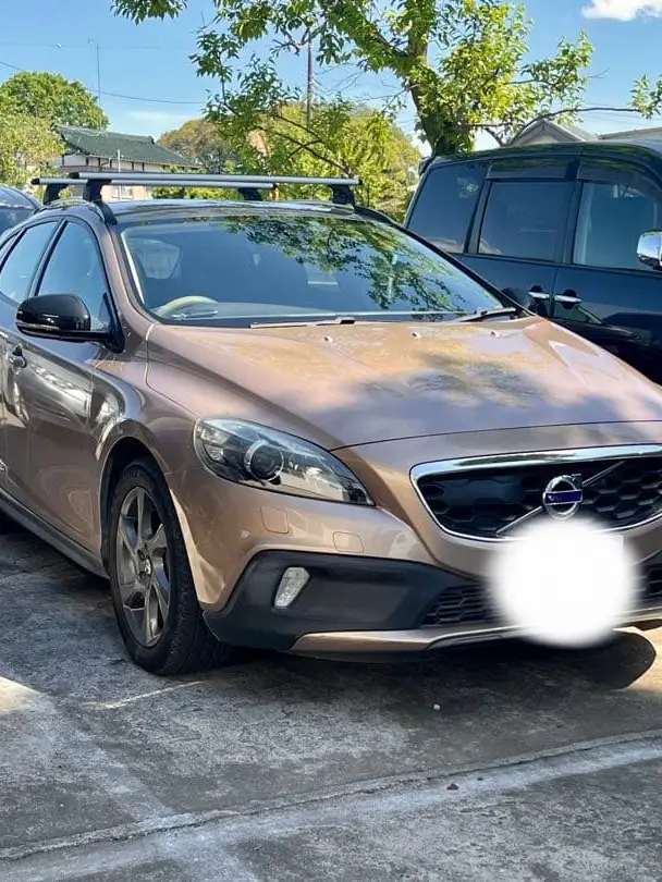 V40