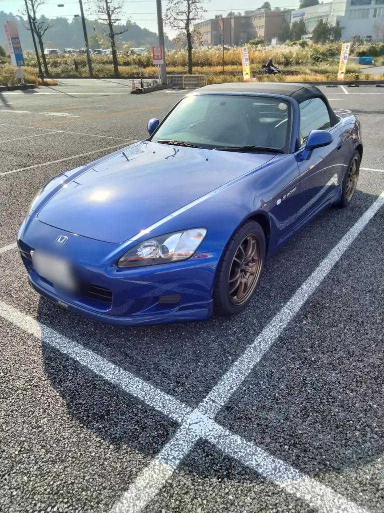 s2000