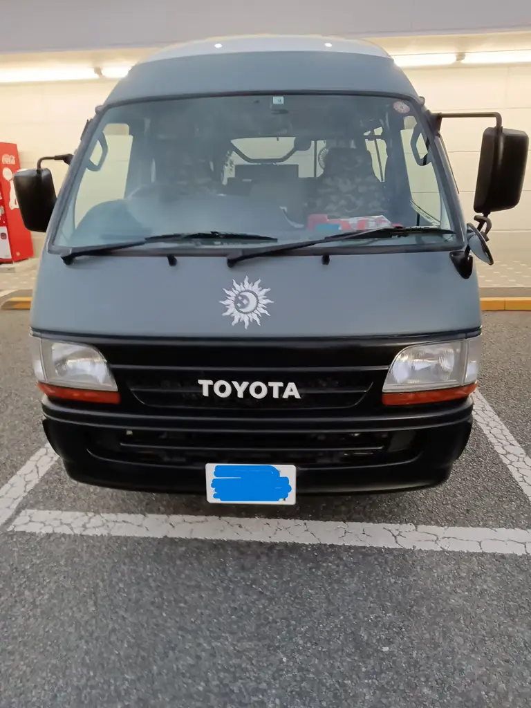 ハイエース